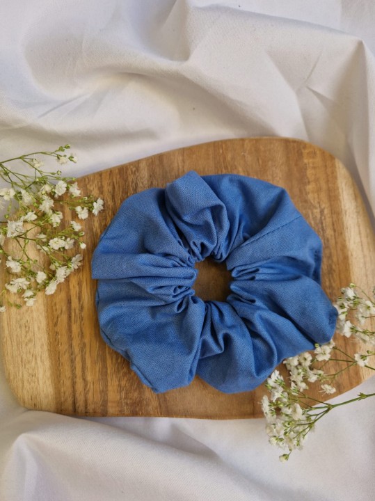 Gumka do włosów scrunchie niebieska.jpg