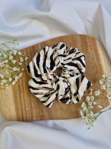 Scrunchie zeberka.jpg